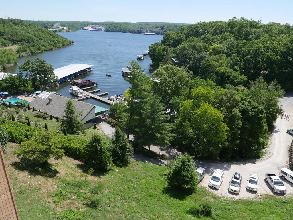 Inn At Grand Glaize Osage Beach Extérieur photo